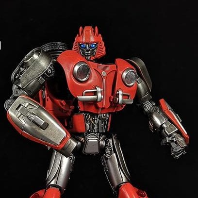 Zeta Toys - ZV03 Guardian - Zeta-V Series (VW Cliffjumper) | IACON